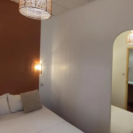 Logis & Restaurant Du Parc Hotel *